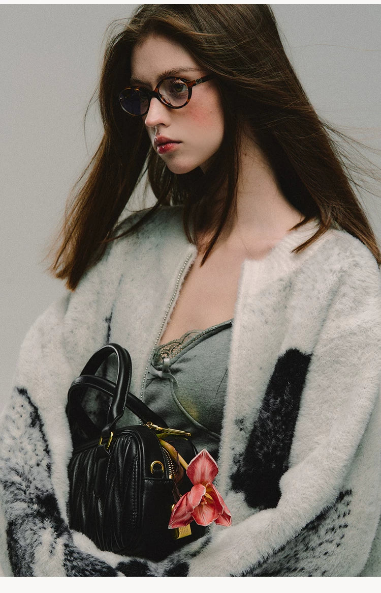 OAKMOO/ "Butterfly Gently Lands" Jacquard Double-Zip Knit Cardigan