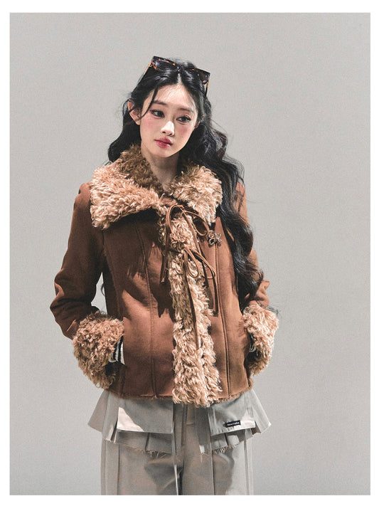 少也眼 “She Melted Into Winter" Faux Shearling Warm Jacket - Coffee Brown