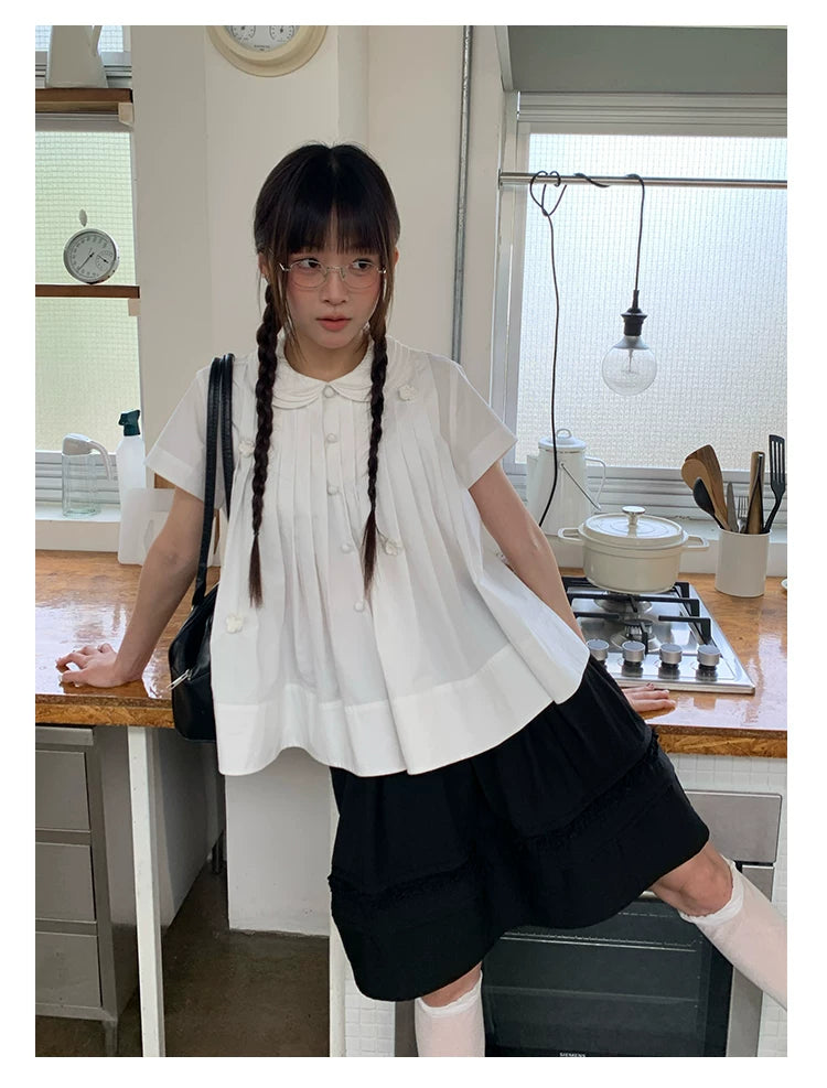 "Hyacinth Letter" White Cotton Peter Pan Collar Pleated Blouse