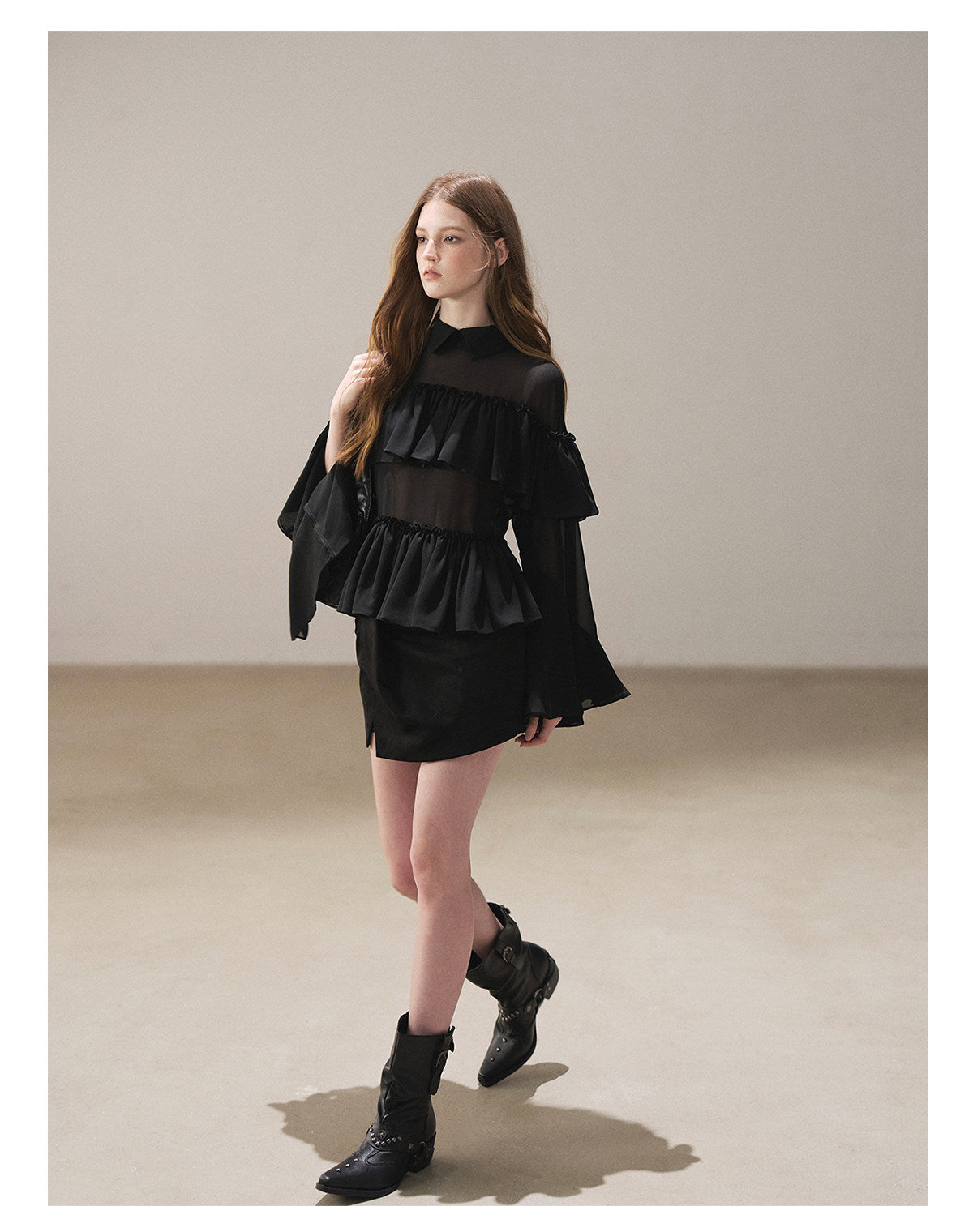 170726 "Veiled in the Evening Mist" Tranquil Black Ruffle Blouse