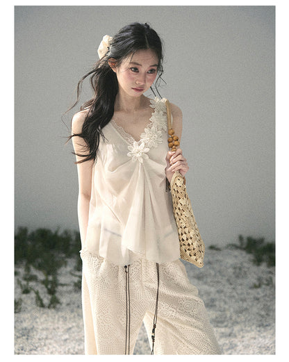 “Silent Rose” Ivory Floral Lace Sleeveless Top