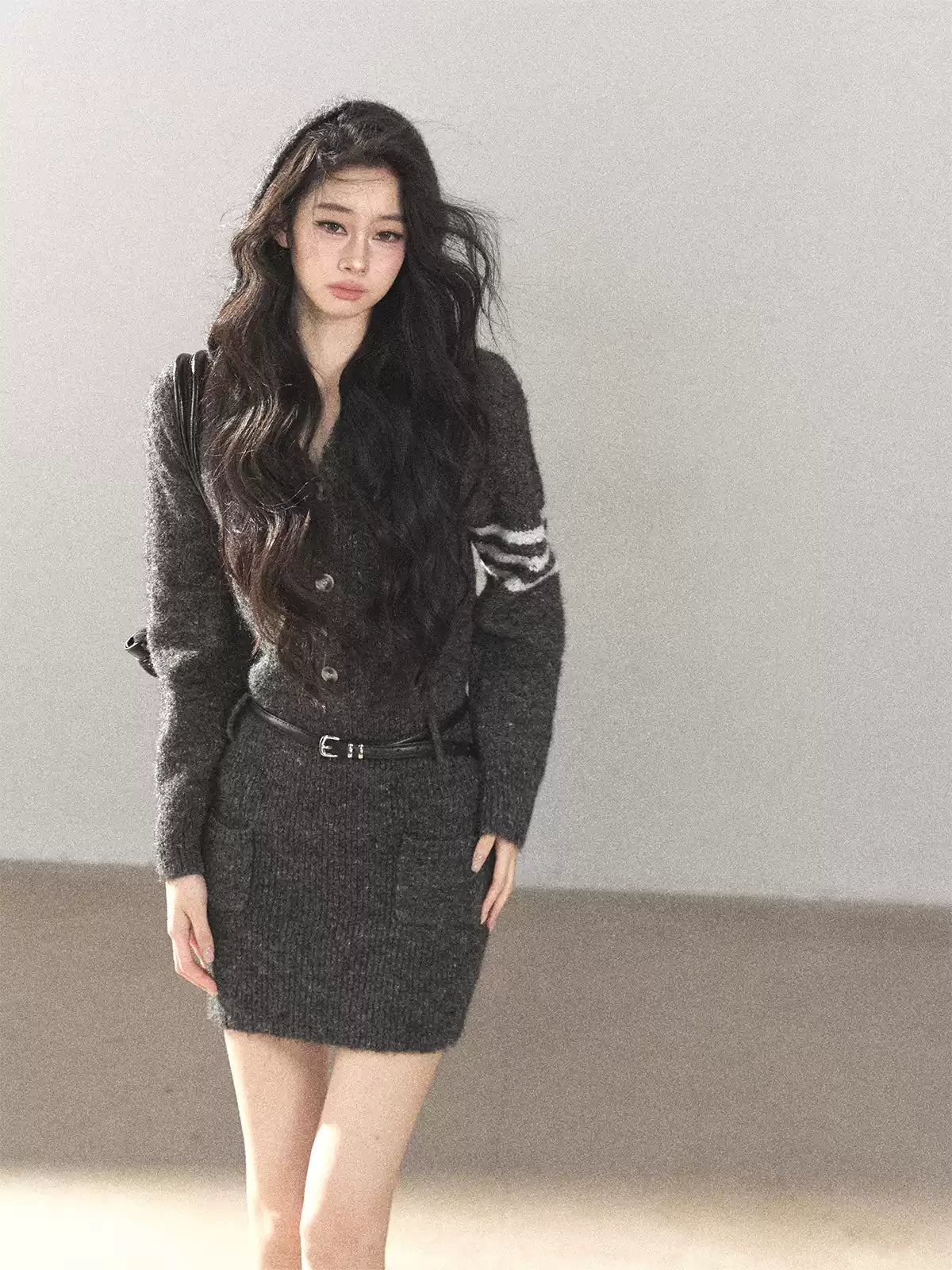 AOMALM - Whale Gray Hooded Faux-Two-Piece Knit Dress with Belt
