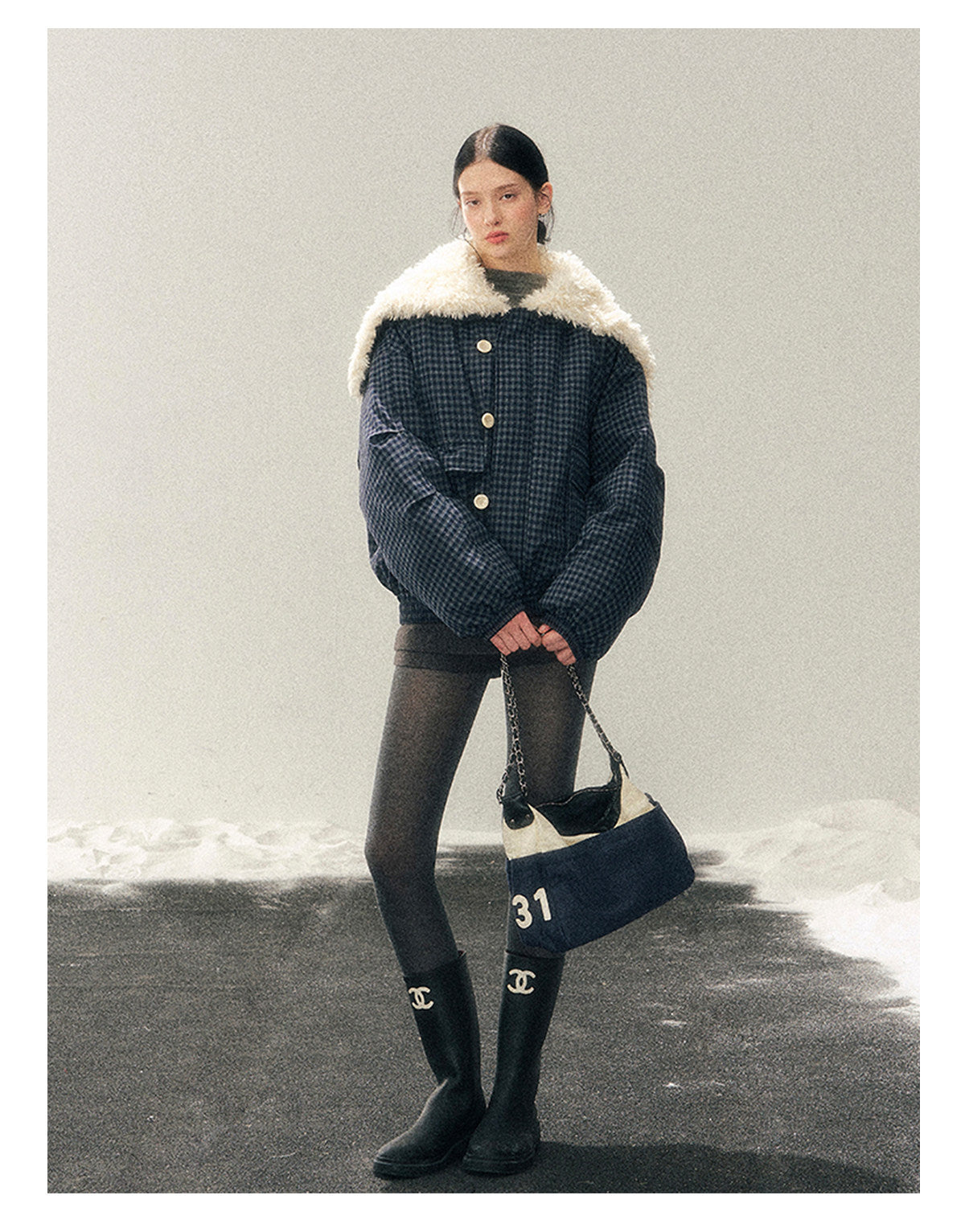 少也眼 “Silent Indigo” Academy Blue Quilted Wool-Collar Jacket