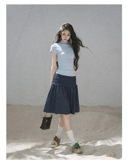 "Scattered Across the Milky Way" Pearl Beaded Knit T-Shirt (Haze Blue/ Sage Gray)
