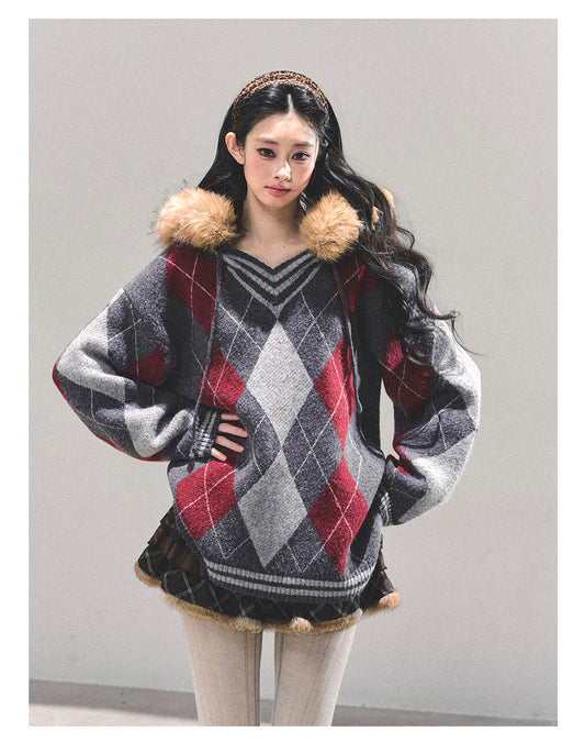 少也眼 "Winter’s Gentle Glow" Faux Fur-Collar Sweater 543512