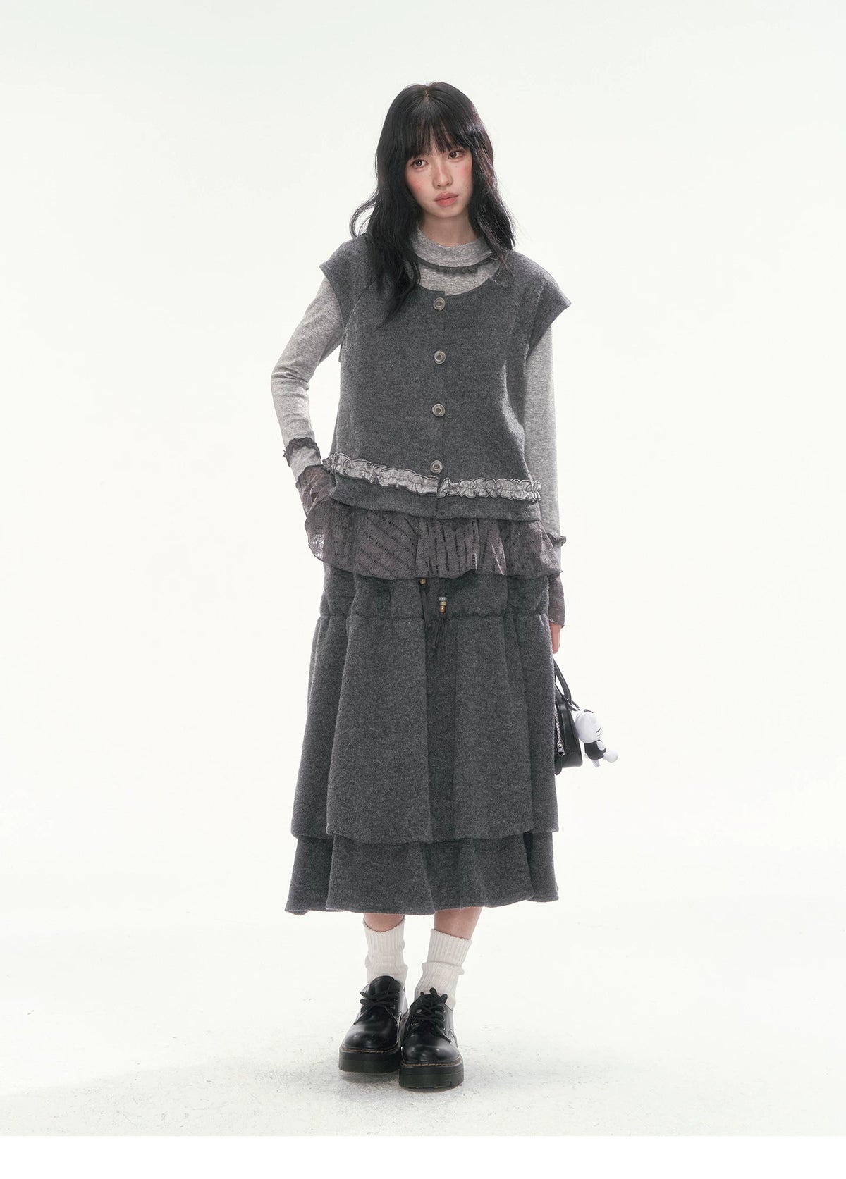 [CAN] Dark Gray Tiered Wool-Blend Midi Skirt