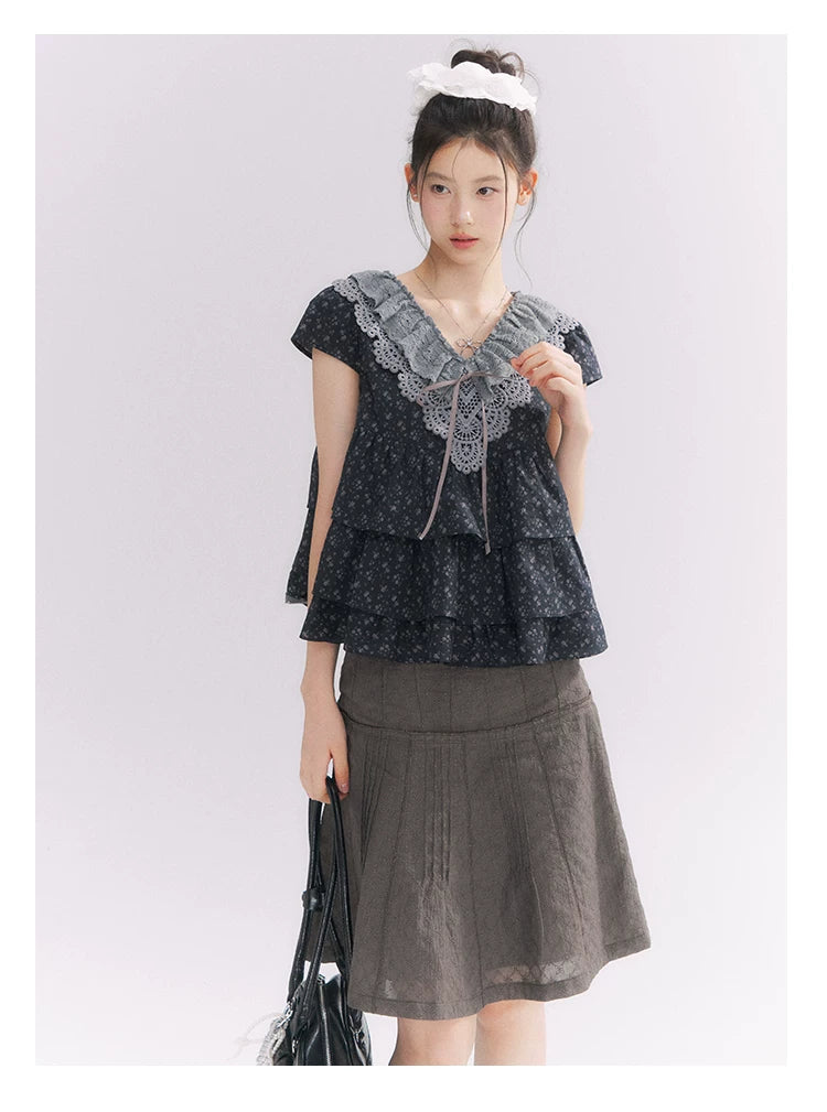 “Misty Texture” Gray Plaid Trim Embroidered A-Line Skirt