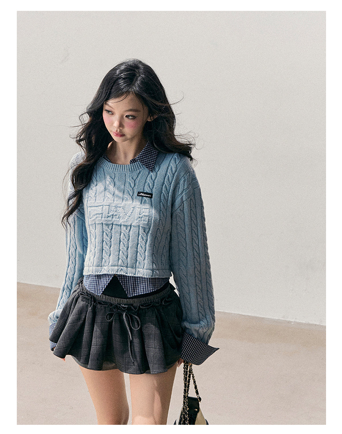 少也眼 “Falling Blue” Faux-Layered Wool Knit Sweater 658454