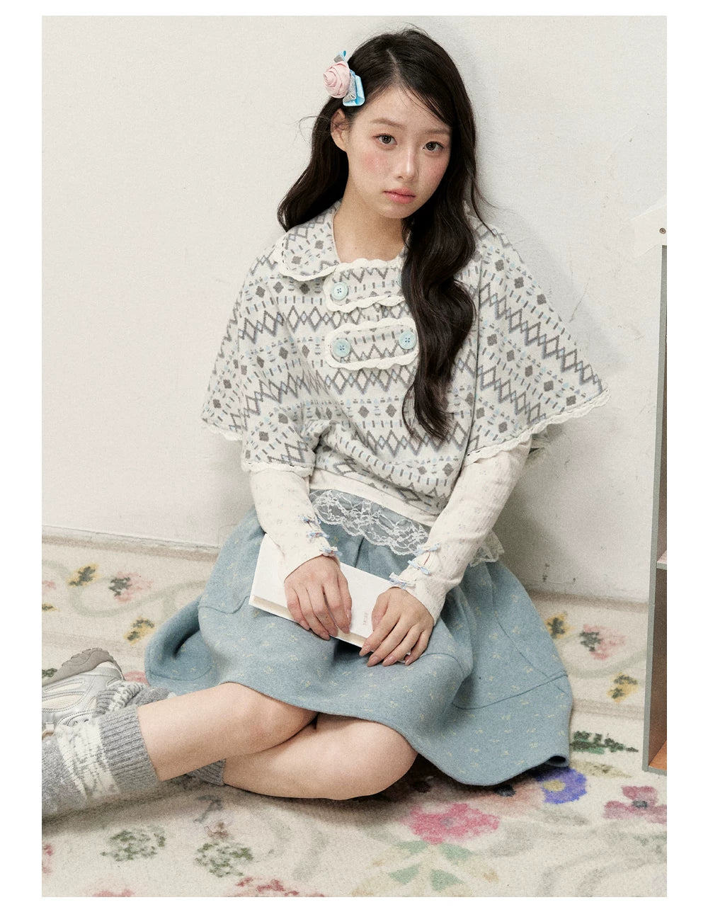 [RF] Mist Gray Argyle Jacquard Cropped Poncho-Style Pullover with Lace Trim