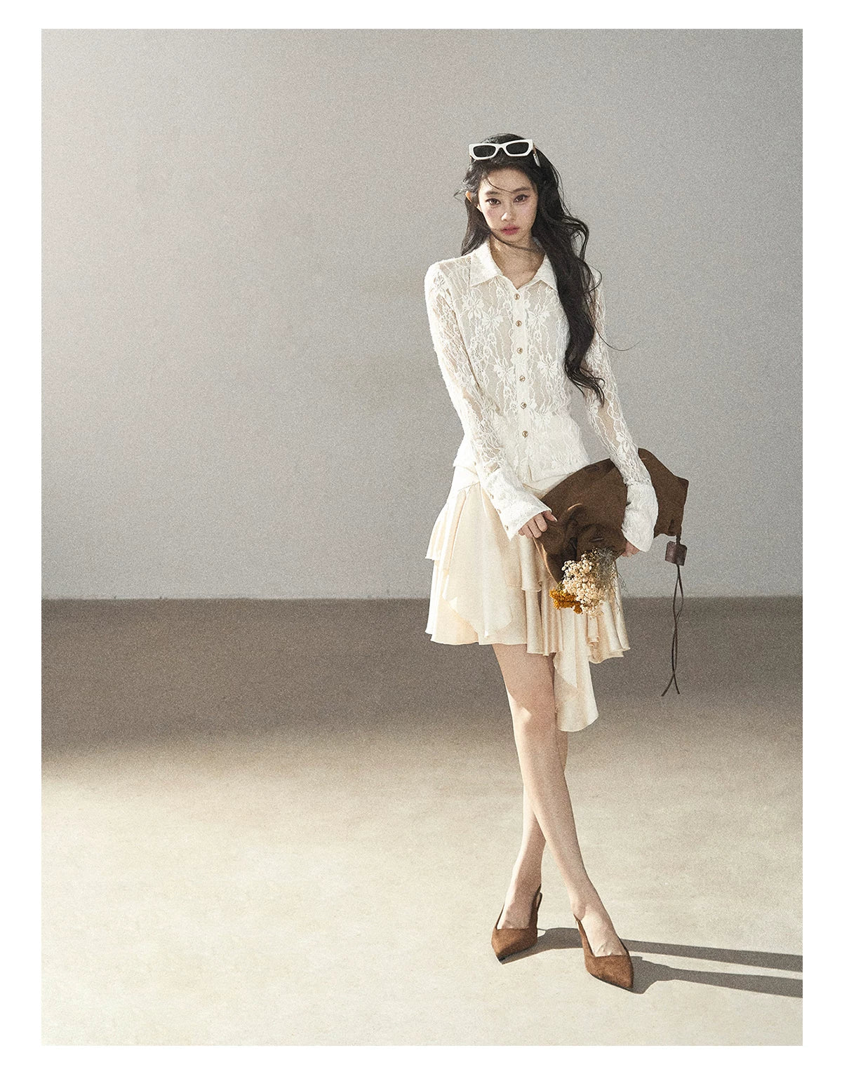 AOMALM - "Vine Texture" Dutch Cream French Lace Polo Collar Cutout Cropped Top