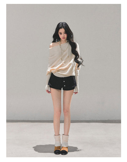 少也眼 “Soft Minimalism” Off-Shoulder Versatile Knit Top - White 6416515