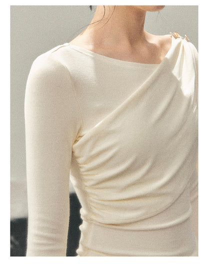 181225 “She Is Lighter Than the Wind” Streamer-Neck Top - Milky Apricot White