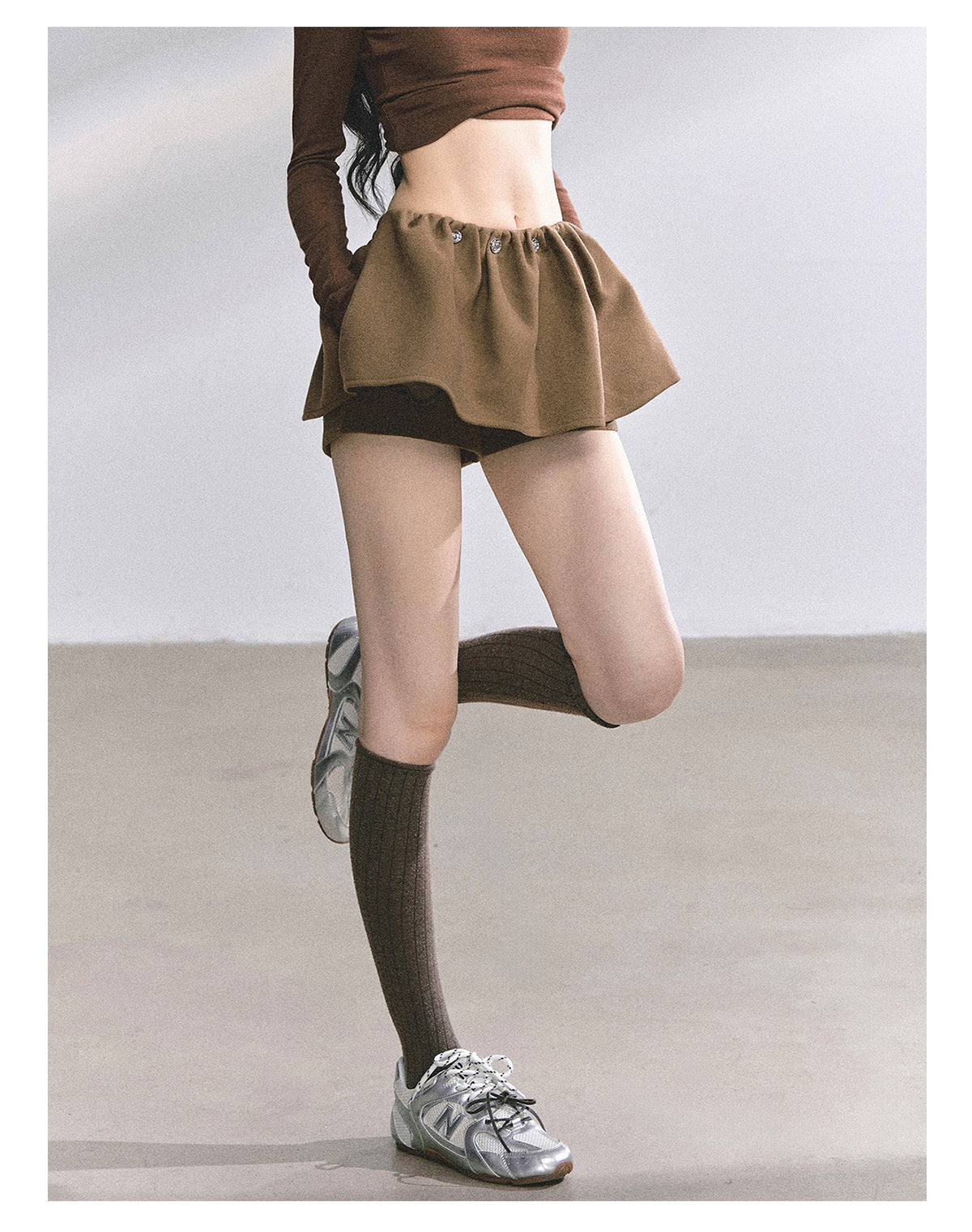 少也眼 "Wild Model-Leg Aura" Woolen Flared Mini Skirt - Coffee 1483645