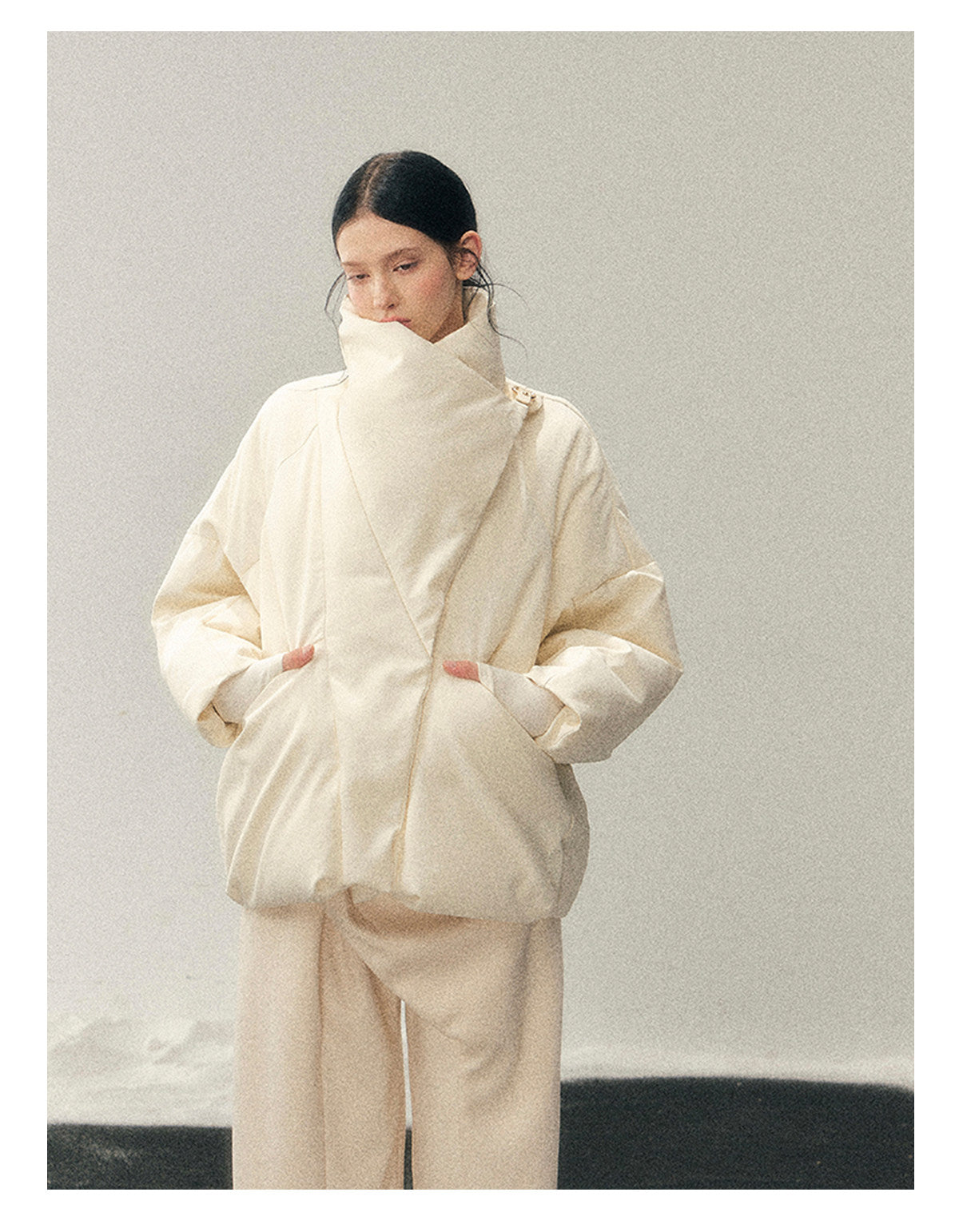 040126 "The Fluffiness of Snow" Down Jacket - Creamy Apricot White