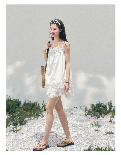 “Bouquet Summer” Camellia White Lace Babydoll Top