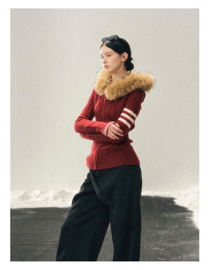 181225 “Only She Walked Through” Millennium Red Hooded Knit Cardigan