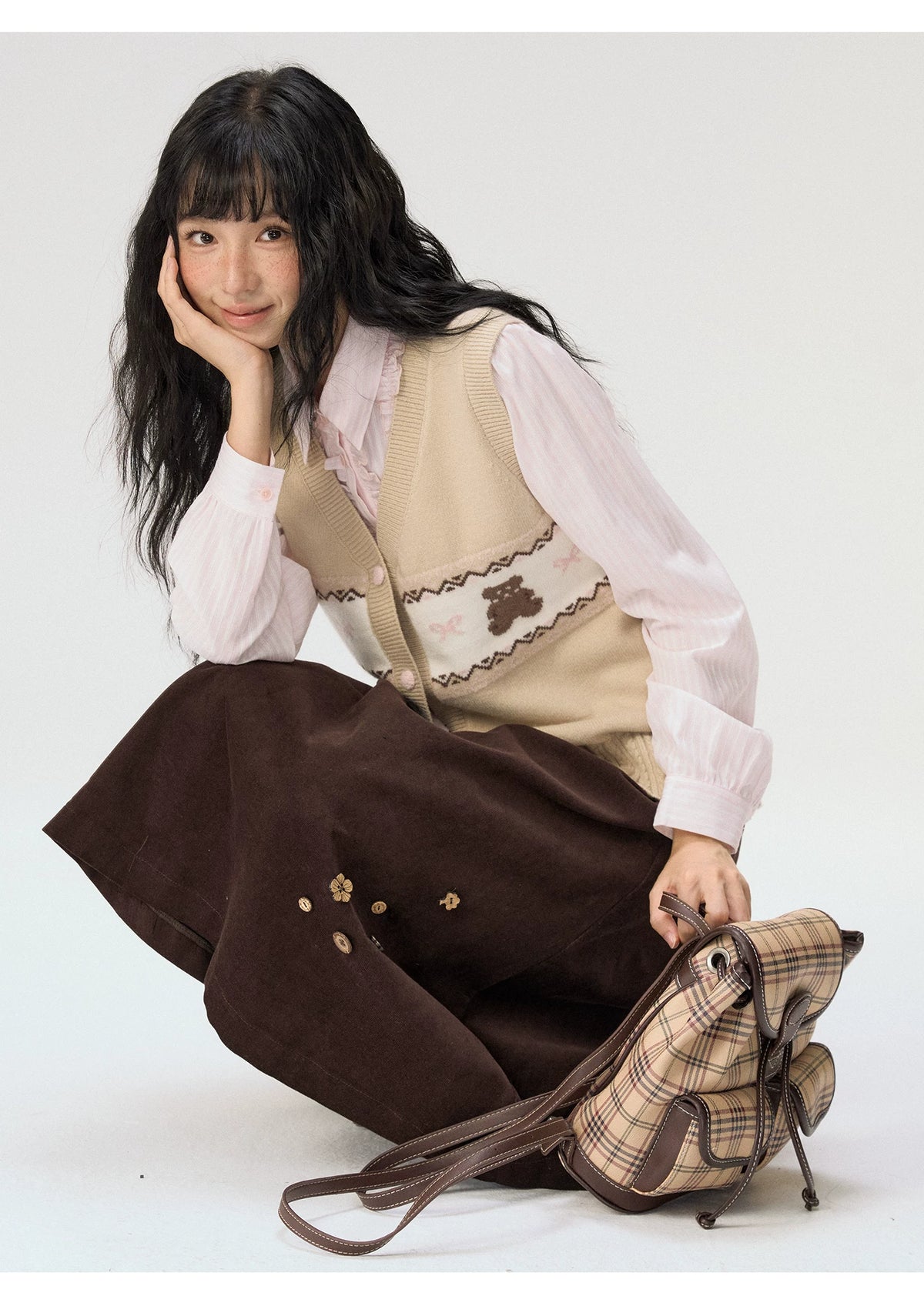 [CAN] "Bear Waltz" Brown Bow Jacquard Knit Vest