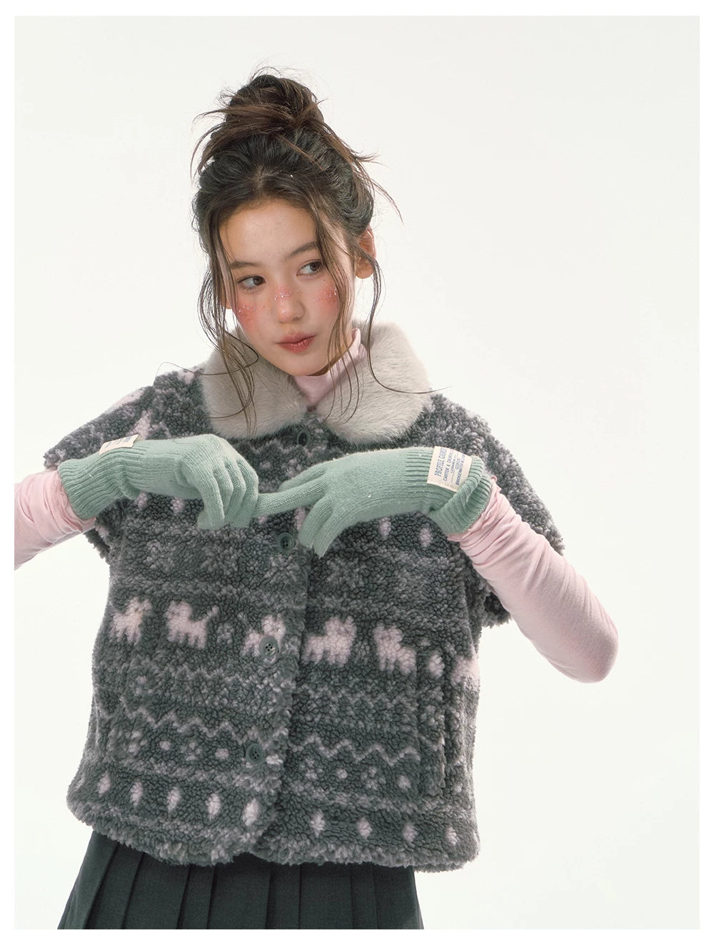 CANSTORE - "Snow Isle Cat" Gray Fair Isle Fuzzy Short-Sleeve Knit Jacket