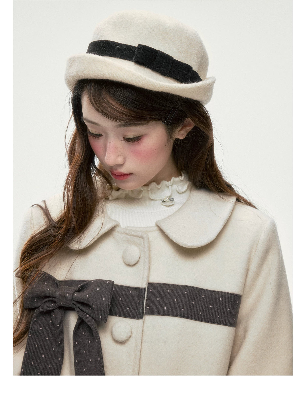 BIBIBENCY - Ivory Wool-Blend Coat with Gray Bow Detail