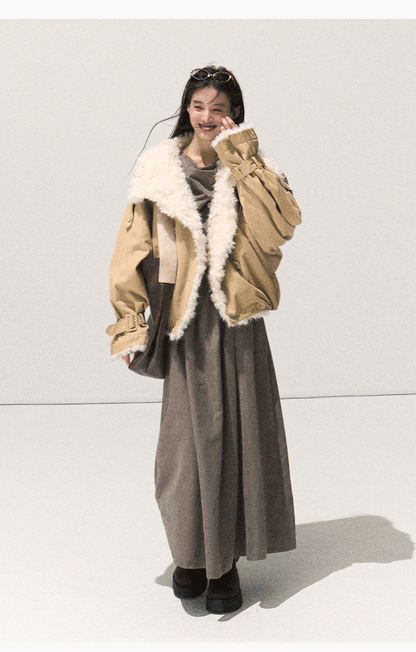 OAKMOO/ "A Night Under the Osmanthus Tree" Rich Black Lambswool-Trimmed Cropped Leather Jacket (Rich Black / Hazel Khaki)