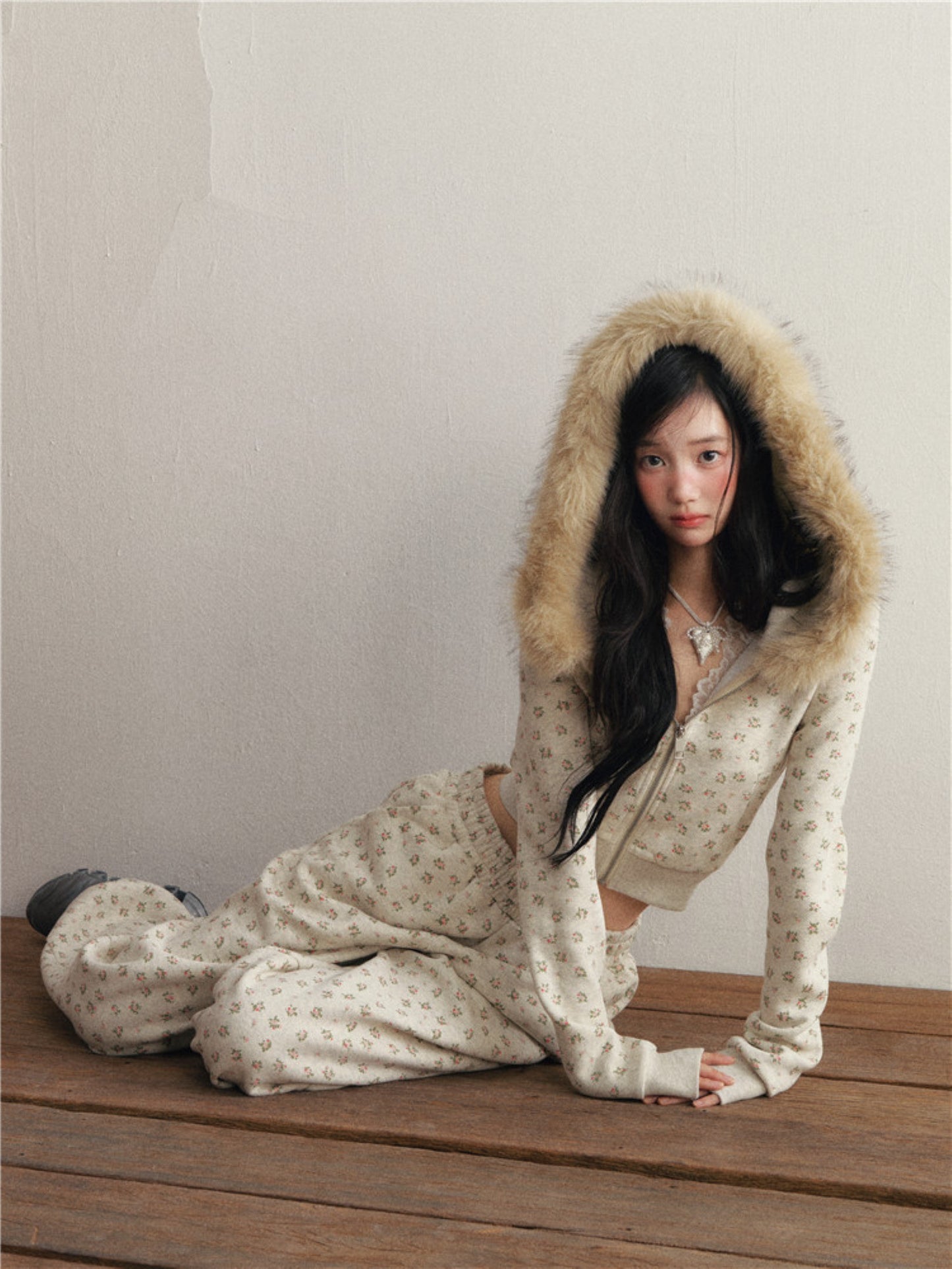 1P - Floral Faux Fur Hooded Fleece Two-Piece Set – Hoodie & Jogger Pants