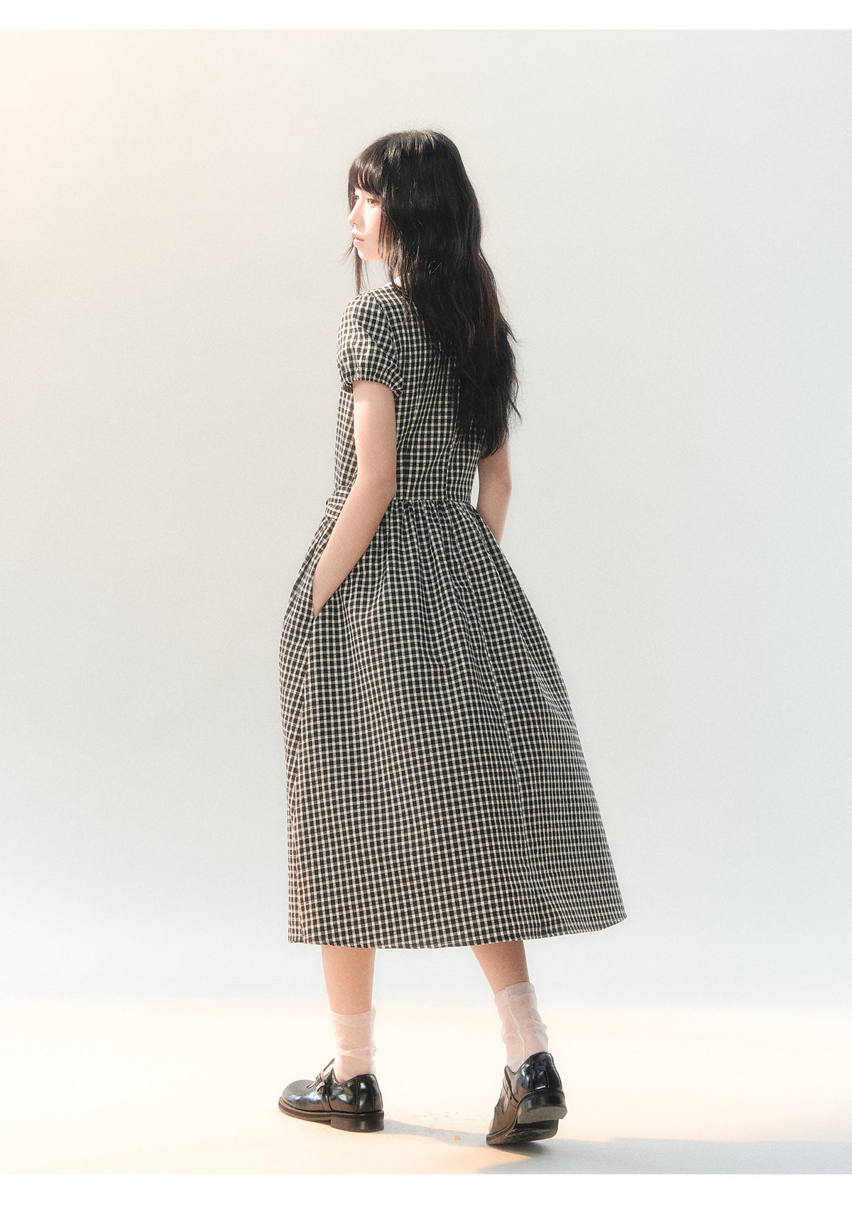 [CAN] "Black Cherry Check" Black Bow Doll Collar Dress
