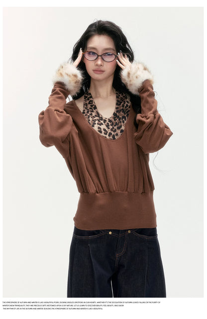 24olvides - Layered-Look U-Neck Sweater with Detachable Faux Fur Cuffs