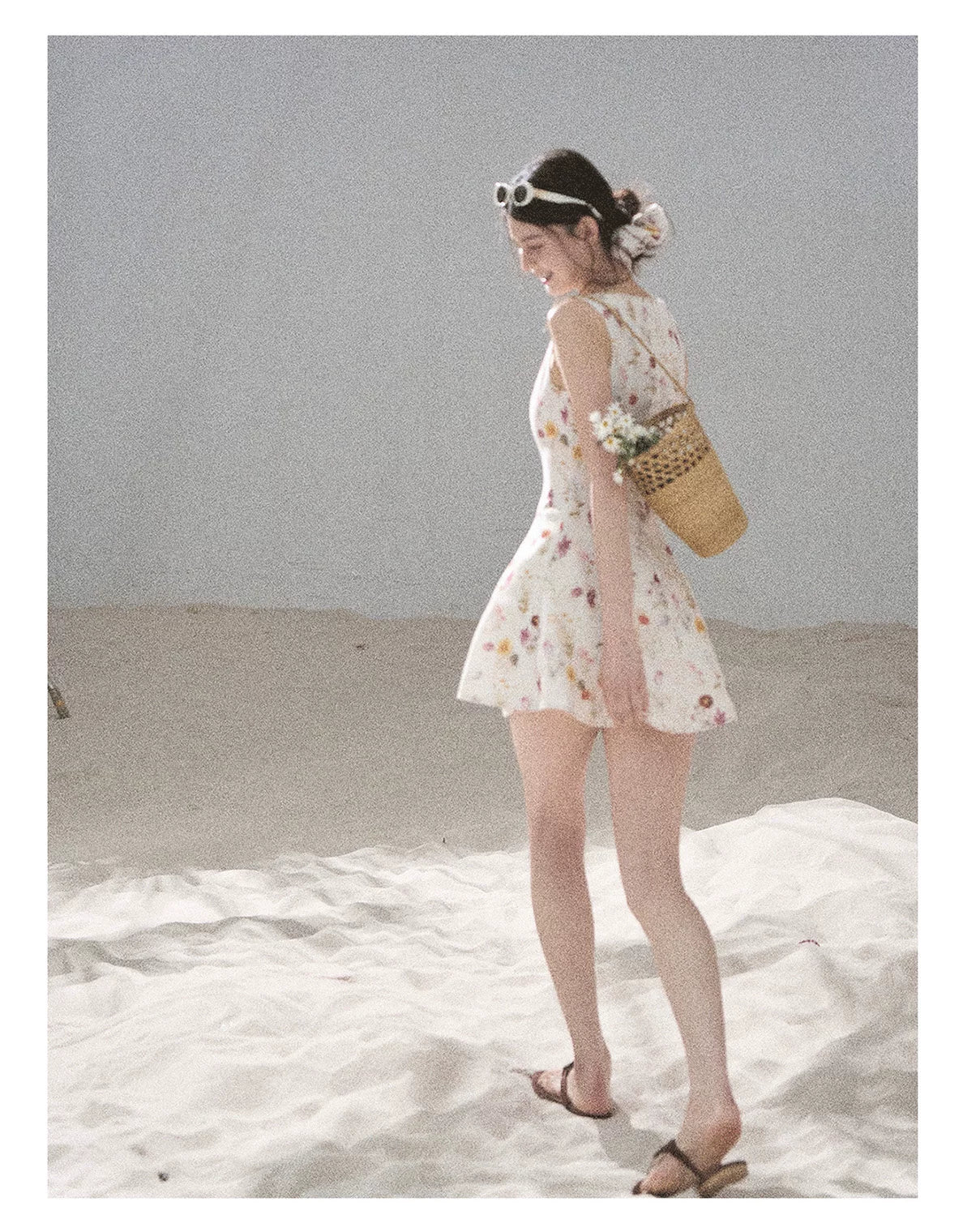 "Chamomile Summer" Dutch Cheese Floral Lace Pinafore Mini Dress 46345