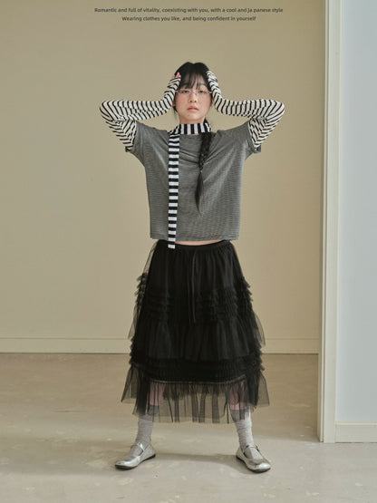 "Lazy Echo" Layered Stripe Long Sleeve Knit T-Shirt (Black Stripe / Gray Stripe)
