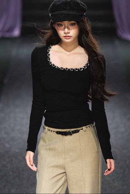 "Heiress Charm" Square Neck Knit Top (Black/ Light Apricot)