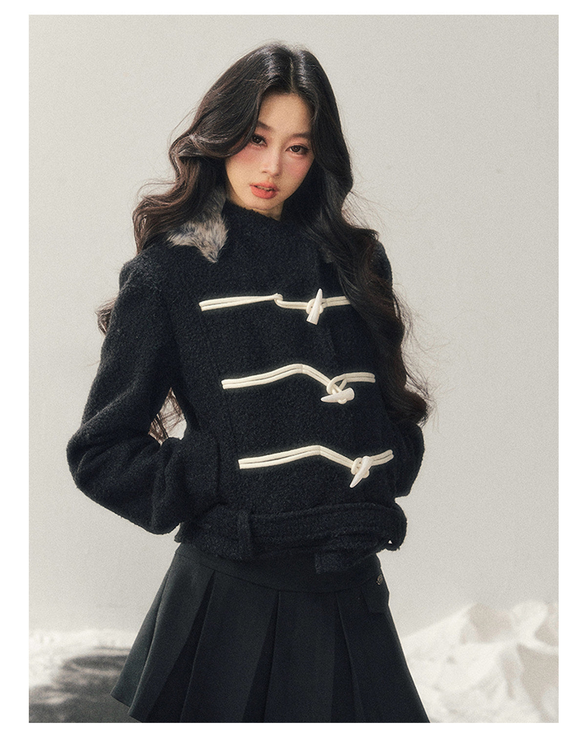 少也眼 "Silent Devotion" Quilted Fringe Wool Coat - Quiet Black