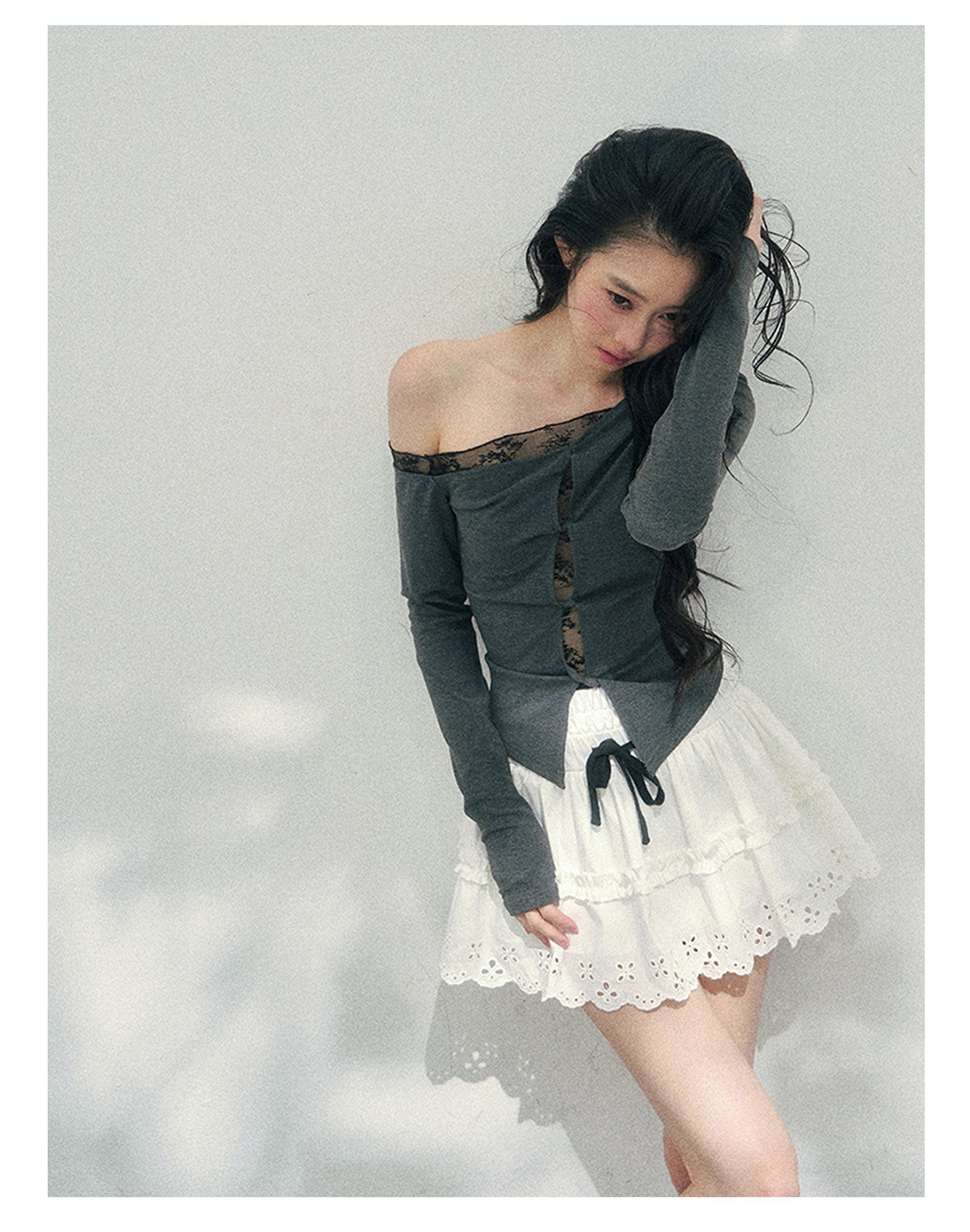 少也眼 “She Becomes Poetry in Motion” Layered One-Shoulder Lace Top - Deep Rock Gray 78967896