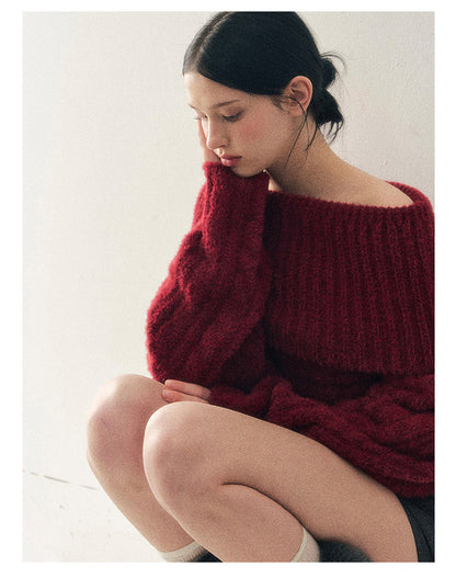 少也眼 "Crimson Glow on the Shoulders" Off-Shoulder Cable Knit Cropped Sweater