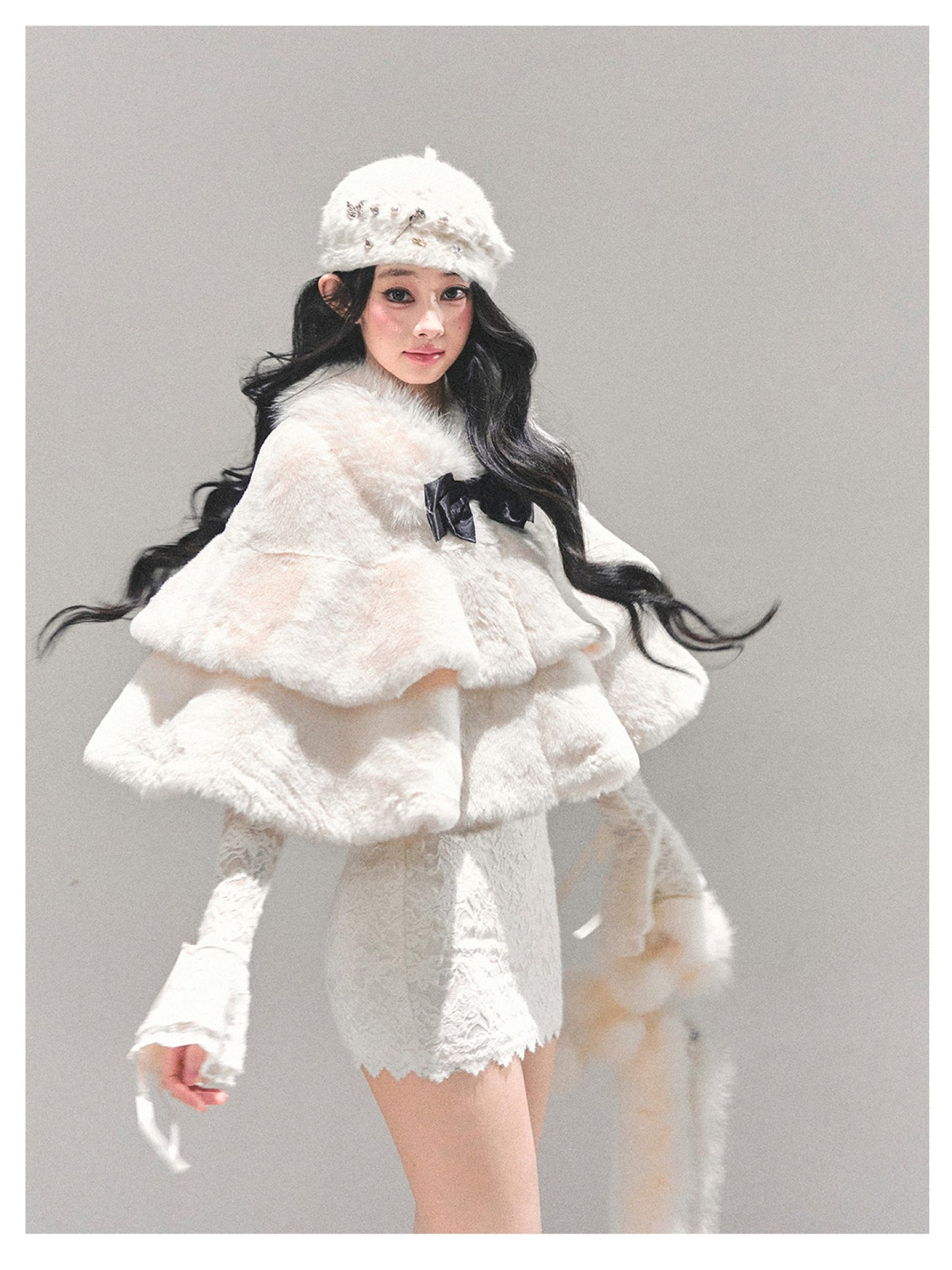 少也眼 “When the First Snow Falls" Plush Winter Cape Coat