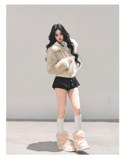 少也眼 "She Walks Through Snow" Faux Shearling Winter Jacket 8763132