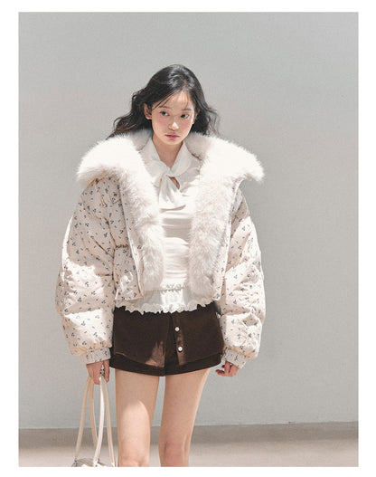 少也眼 Oatmeal Short Down Jacket with Detachable Faux-Fur Collar 784651