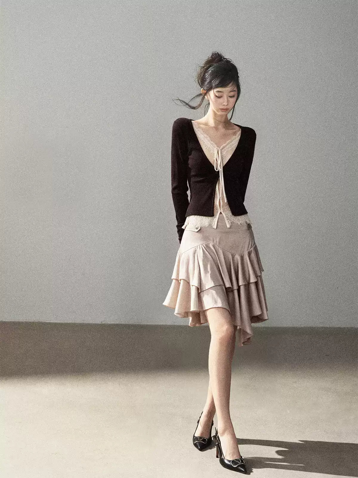 AOMALM - "Glimmer Between the Clouds" Serene Black Korean Lace Knit Long-Sleeve Top