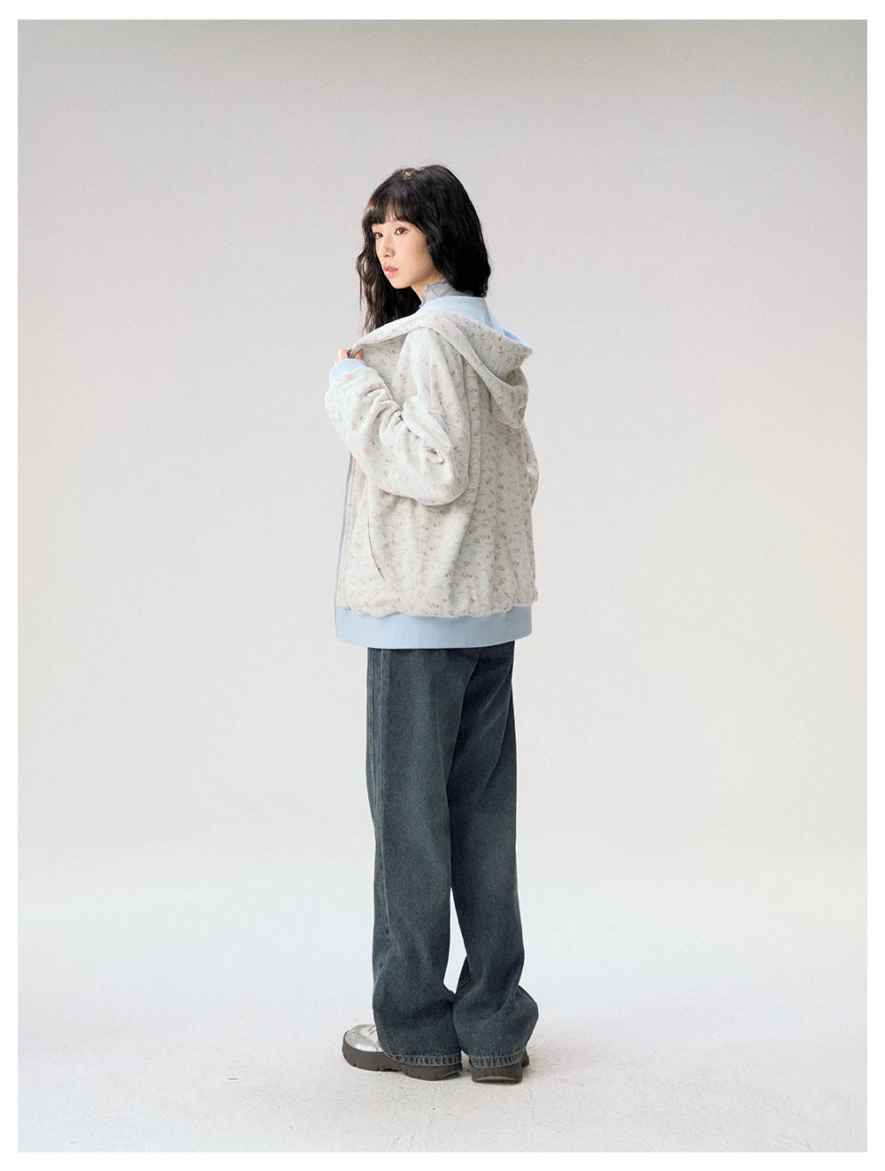 [CAN] "Misty Blue Floral Reverie" Light Blue Floral Set (Reversible Jacket / Sweatpants / Tiered Skirt)