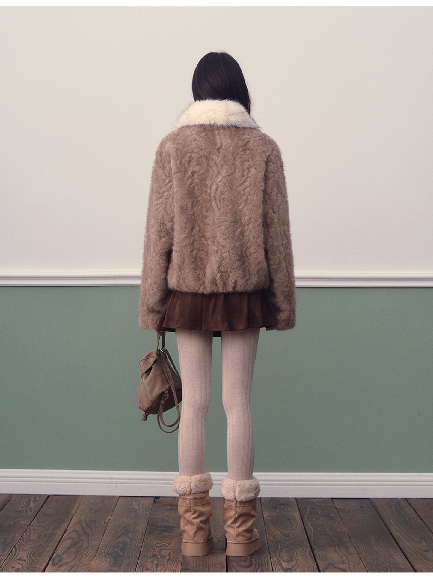 Soote Season - Almond Brown Faux Fur Contrast Collar Cropped Jacket