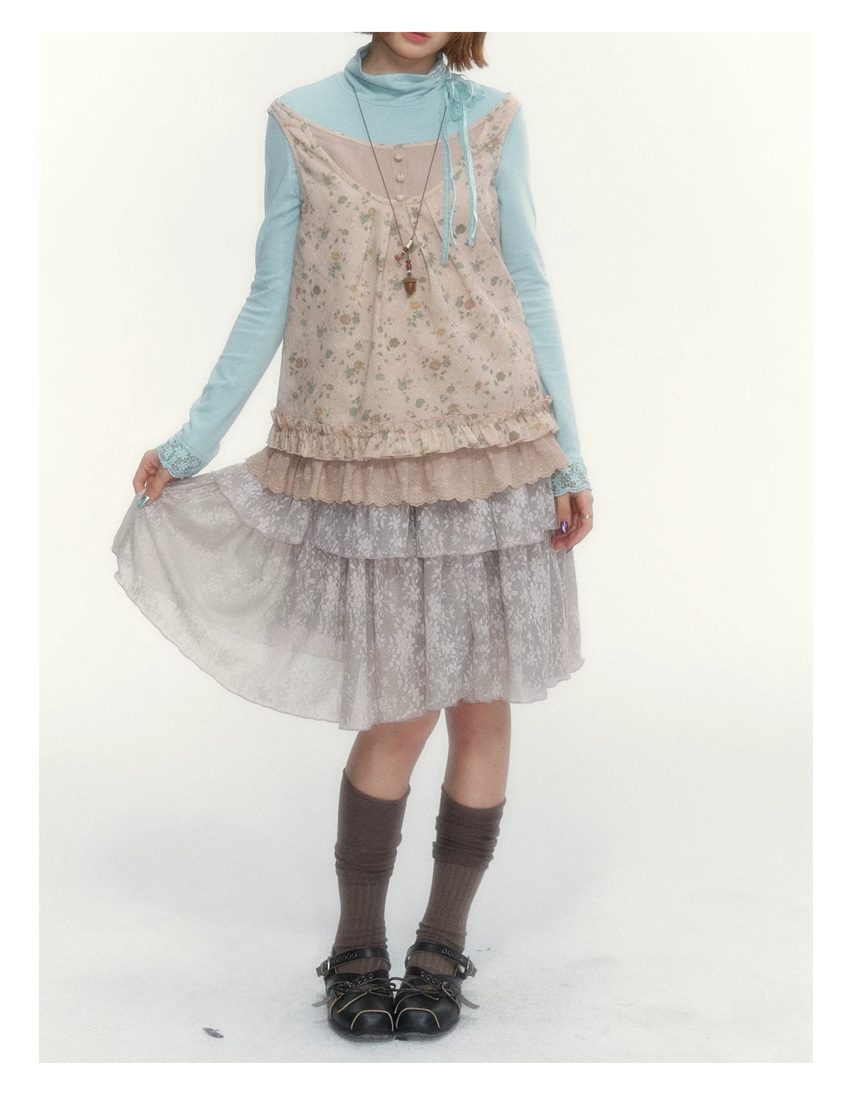 Misty Gray Pink Vintage Lace Tiered A-Line Skirt