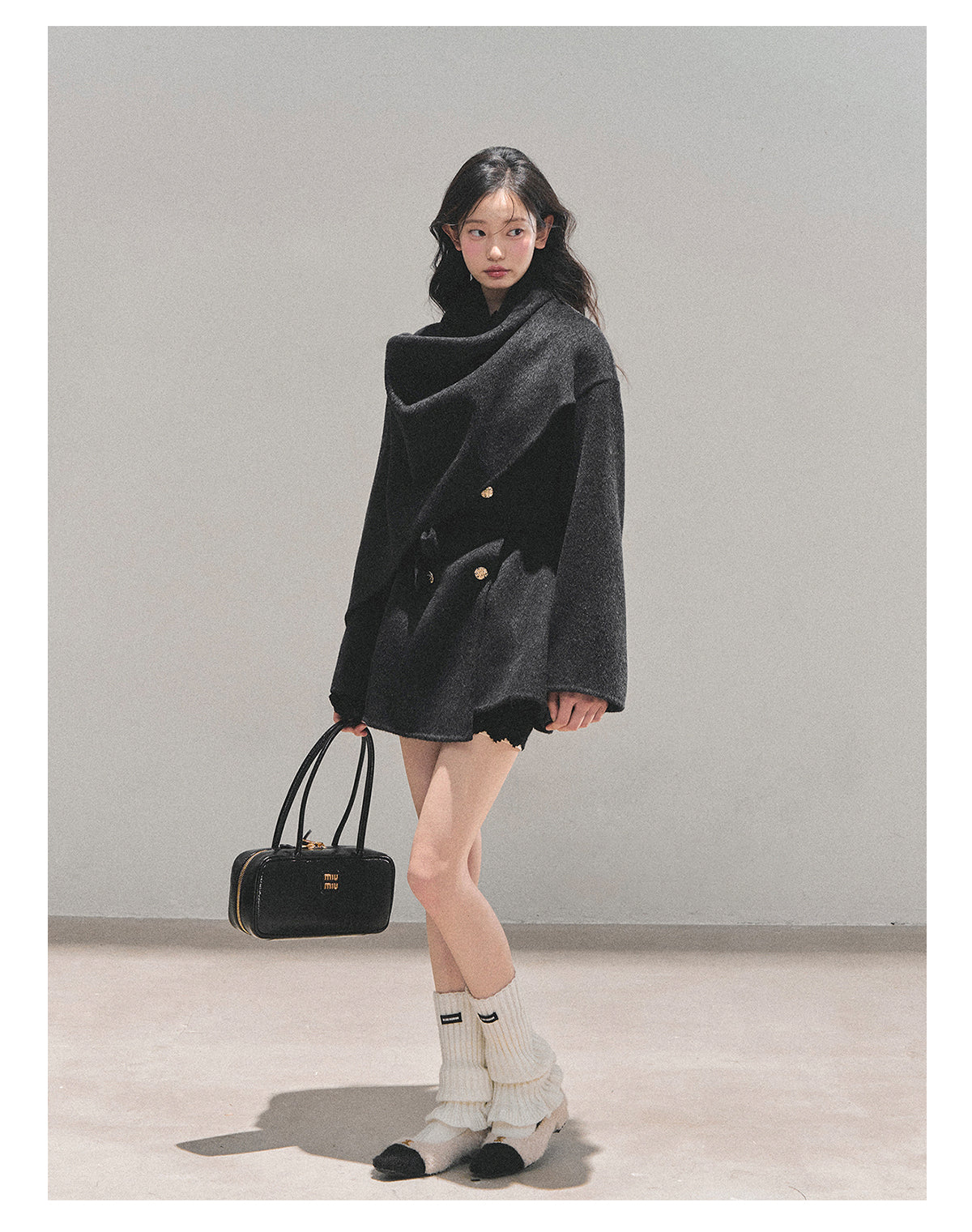 少也眼 “Winter Balcé Whisper” Wool Blend Overcoat - Black 7886436