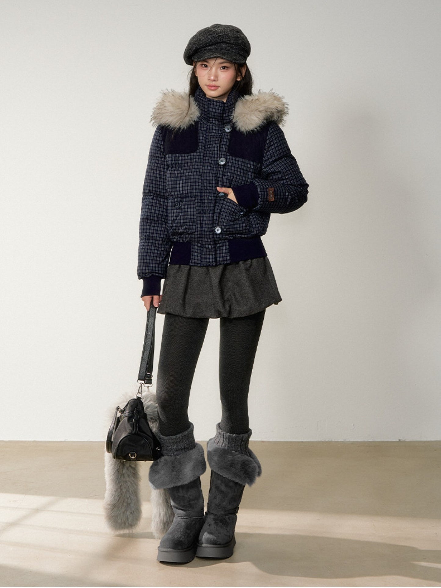 Soote Season - Navy Plaid Faux Fur Collar Cropped Hooded Down Jacket