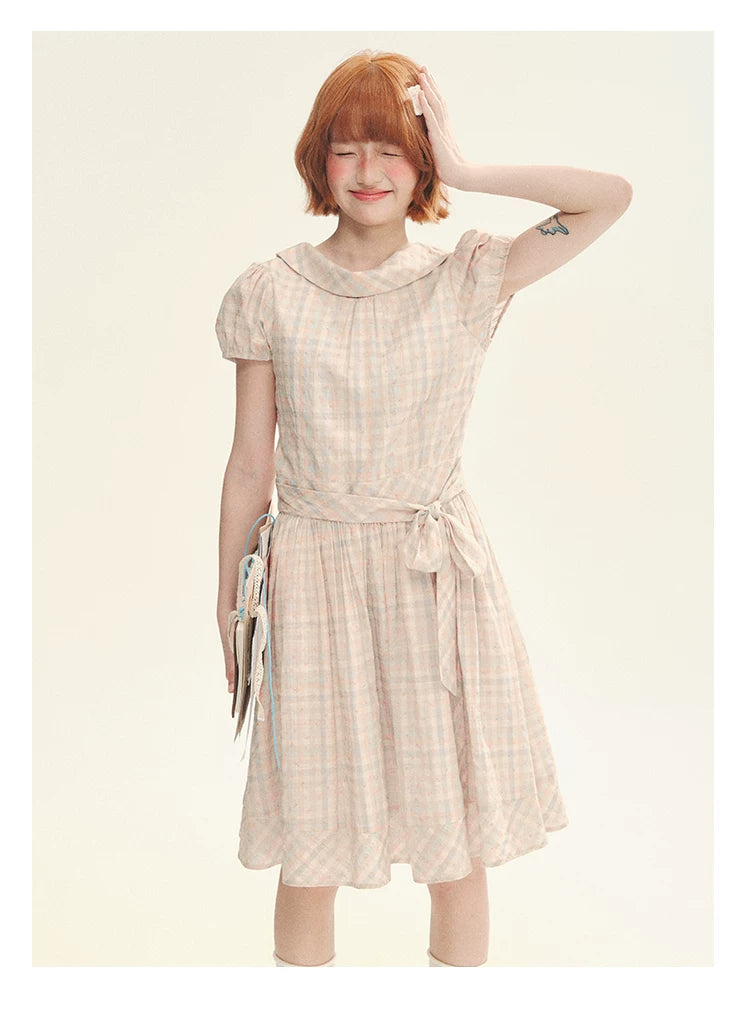 "Showa Girl" Vintage Plaid Floral Print Peter Pan Collar Bow Waist-Defined A-Line Dress