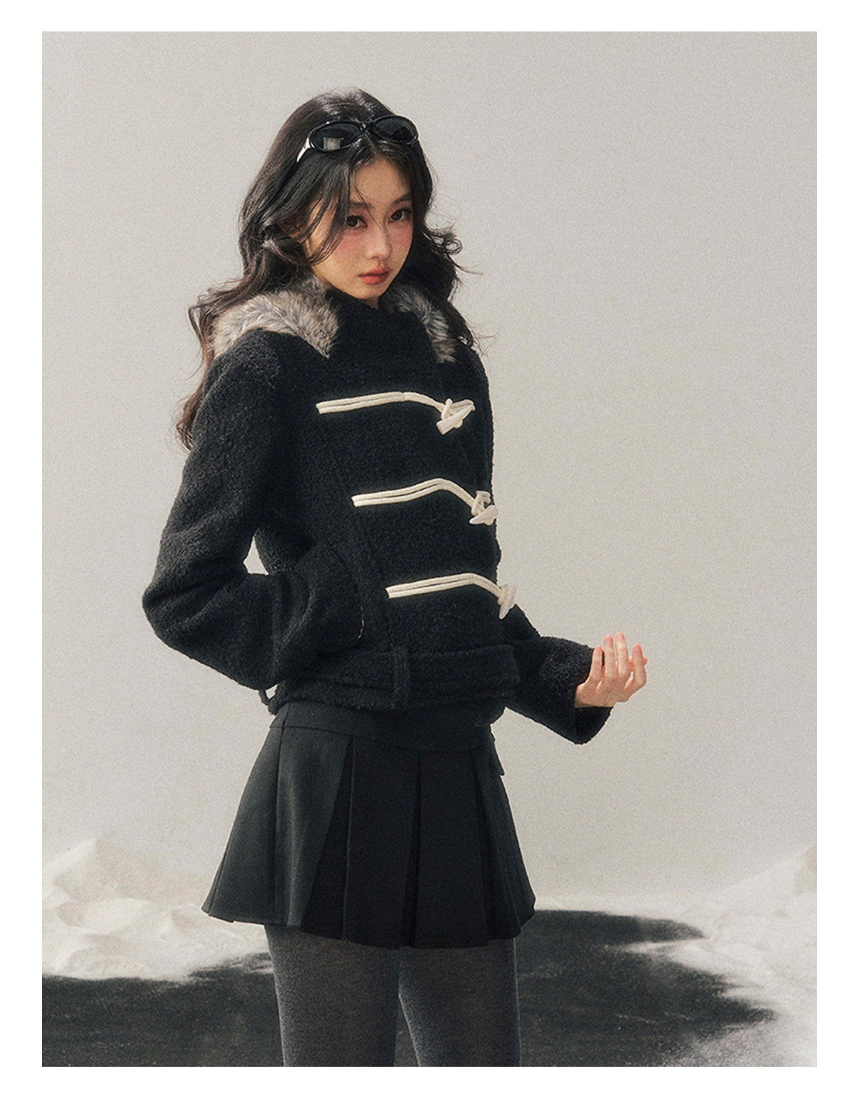 少也眼 "Silent Devotion" Quilted Fringe Wool Coat - Quiet Black