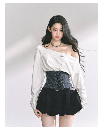 少也眼 "Ivy Academy" Asymmetric Off-Shoulder Long-Sleeve Tee