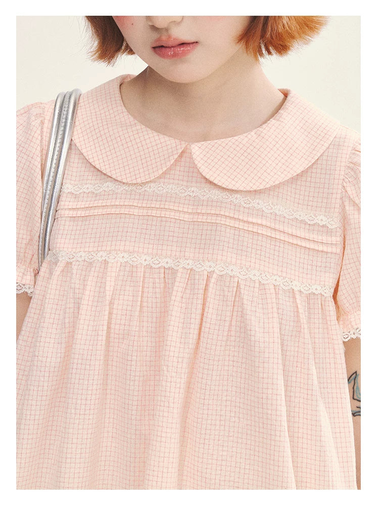 "Sweet Silhouette" Plaid Lace Trim Puff Sleeve Peter Pan Collar Blouse (Red Blue / Red White)