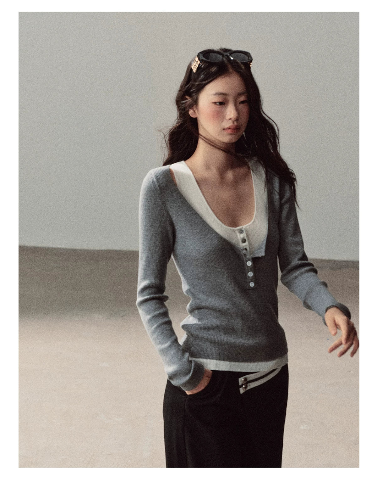 AOMALM - Korean U-Neck Faux Layered Knit Top
