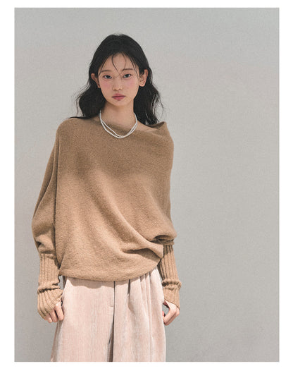 少也眼 “Soft Minimalism” Off-Shoulder Versatile Knit Top - Milk Tea Beige 6416515
