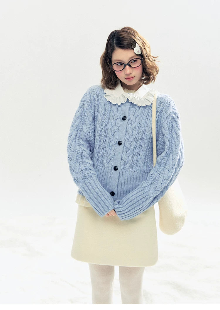 "Cotton Mousse" Cable Knit Cardigan with Detachable Ruffle Collar (Cotton Blue/ Soft White)