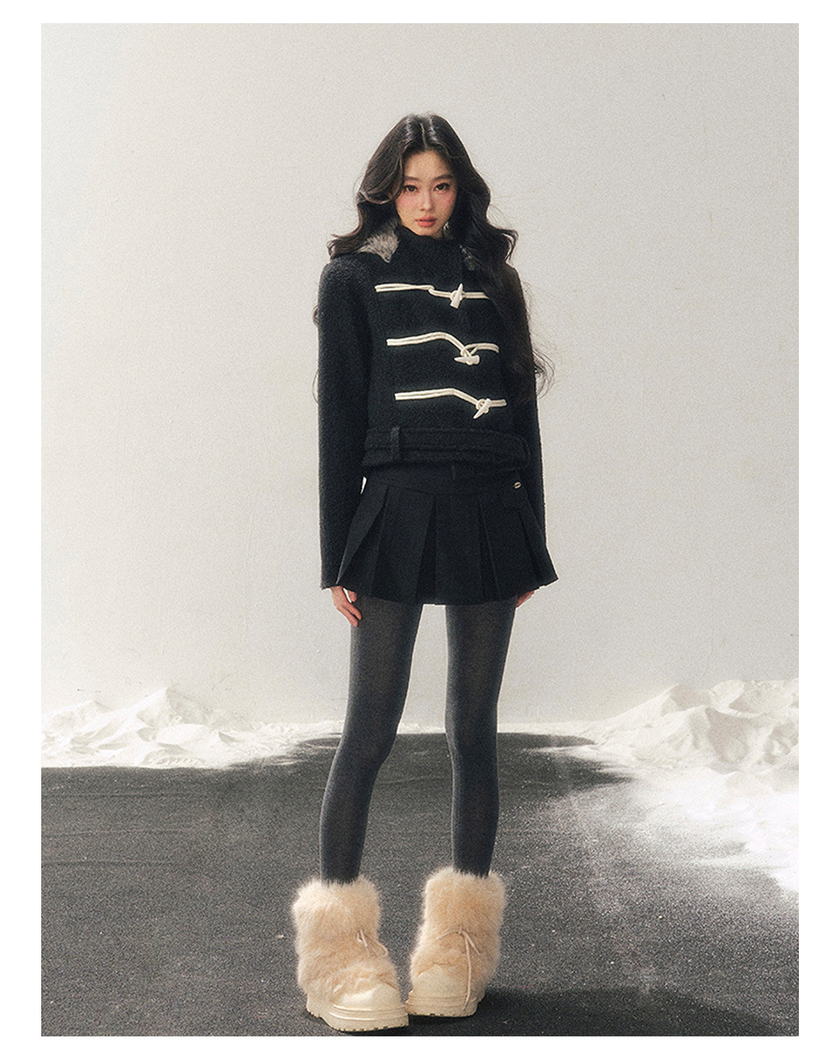 少也眼 "Silent Devotion" Quilted Fringe Wool Coat - Quiet Black